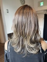 ヘアリゾートユア 新大久保店(hair resort YuA)&nbsp;ハイカラー