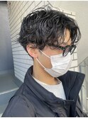 センターパートニュアンスパーマ