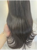 【ツヤ感オリーブグレージュ】