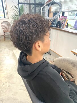 ヴィアルス 美園店(VIARS) ツイストスパイラルパーマ/メンズカット/ナチュラルブラウン