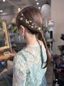 モワ 仙台(Mois) 金箔タイトアレンジ/20代30代/ゴールドラメ/仙台