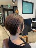 耳掛けショートボブ