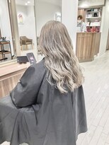 リスト(Re:st) グレージュカラー