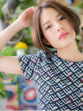 カバーヘア ブリス 北浦和(COVER HAIR bliss) 前下がりボブかきあげバングセンターパートh4北浦和20代30代40代