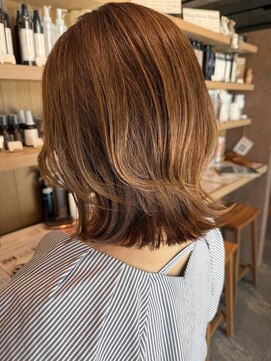 くびれミディアム