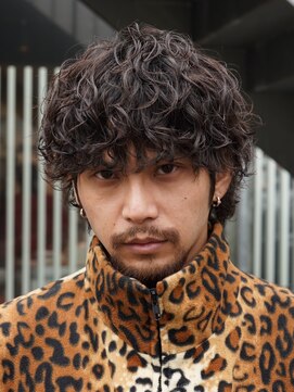 レタッチバイフィフス(RETOUCH by fifth) 原宿マッシュウルフメンズシャドウパーマルーズパーマ韓国fifth