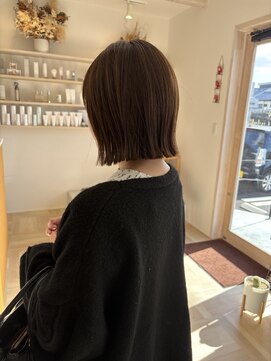 エフ(ef.) 切りっぱなしボブ