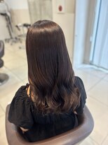 ロハスバイケンジ(LOHAS by KENJE) 低めゆるめ♪コテ巻き風パーマで大人可愛いロングヘア◎