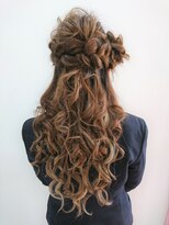 ラチャウ(La.Ciau) 卒業式ハーフアップ(^^♪