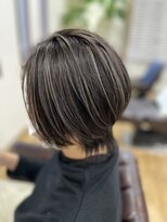 ラニ タテヤマ(LANI tateyama) ハンサムショート×コントラストハイライト