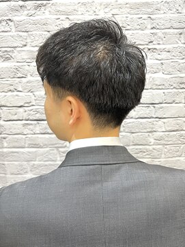 グレイスフル バーバープラチナム 六本木店(Graceful Barber platinum) 【グレイスフル六本木】王道ツーブロアップバング