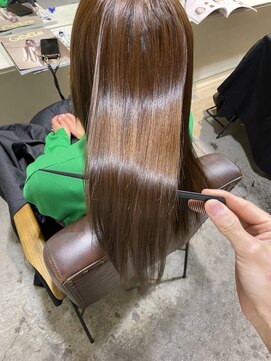 ロロ(ro-ro) 【恵比寿 ro-ro】乾かしただけ、簡単にまとまるサラ艶ロング