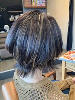 アンバー(amber) ウルフカット