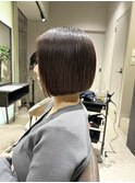 大人の垢抜けぱつっとボブ
