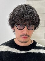 オーシャントーキョー 仙台(OCEAN TOKYO)&nbsp;黒髪ミディアム波巻きスパイラル2ブロックウルフシャドウパーマ