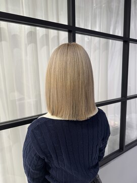 ヴァイス 新宿店(VAICE) ミルクティーベージュ/ラインカット/アンブレラカラー