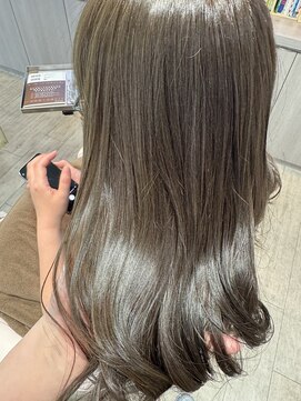 ニューヨークニューヨーク 大久保店(NYNY) アッシュグレージュ