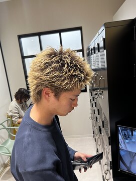 ステージ(STAGE) スパイキーショート　メンズショート　ツイストパーマ