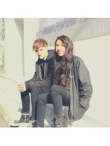 ワースホワイル(WORTH WHILE)&nbsp;マチルダボブピンクベージュインナーグレージュハイライト大人