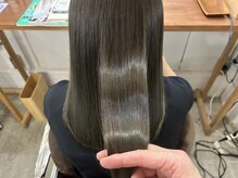 エイト(EighT)の雰囲気（「30代40代の大人女性に似合う透明感と品のある艶髪」）