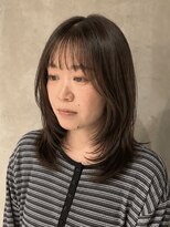 キリ 逗子(kiri)&nbsp;逗子葉山ハッシュレイヤーカット顔周りレイヤーサイドバングm199