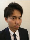 スーツが似合うツーブロック