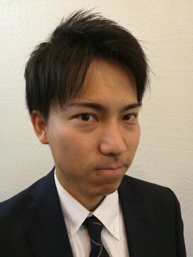 イエローズ ヘアーカットスタジオ(YELLOWS hair cut studio) スーツが似合うツーブロック