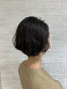 コム(com by neolive) 癖毛活かしパーマで時短スタイリング☆ 3