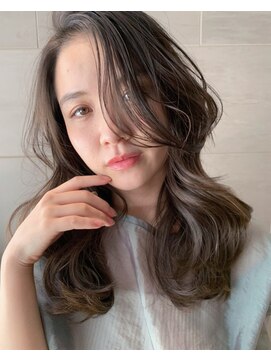 スリーバイキープ 尾山台(THREE by KEEP) 【THREEbyKEEP尾山台関谷】アンニュイスタイル×ロングレイヤー