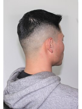 エルム フェードカット