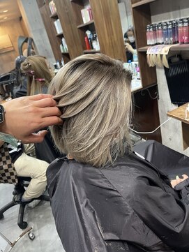 ラフ(LAFF) #黒髪#ボブルフ#ネビージュ#小顔#ワンレン