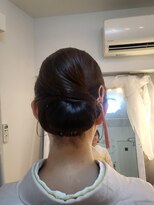 イノチカ(INOCHIKA) タイトシニヨン