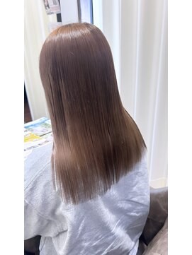 ルプラ ブリリアント(le-pla brilliant) ベージュカラー