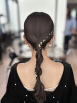 【高木美緒】ピタッとタイトなローポニー/ヘアセット