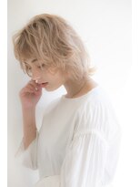 ミエルヘアーエスト 新宿店(mielhair est)&nbsp;ホワイトベージュ【新宿】