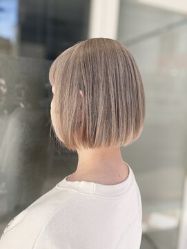 アッシュ 中目黒店(Ash) ホワイトベージュ2