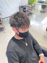 メンズサロン キング 高槻店(Men’s salon K!ng)&nbsp;波巻きツイストスパイラルパーマ/フェザーパーマ/眉毛/メンズ