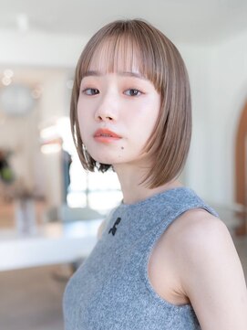 ドットハリス(.Hallis) 大人可愛いボブ/2wayバング/髪質改善アッシュベージュ/小顔矯正