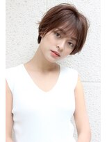 レウナ 外苑前(Reuna)&nbsp;大人可愛いショート　ベリーショート　前髪　ハイトーン