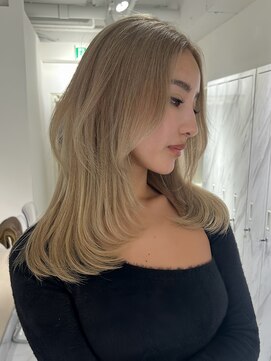 ヨロ 渋谷(YOLO) 韓国ヘアーハッシュカットレイヤーカットハイライトカラー