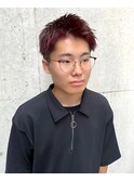赤髪スパイキーショート