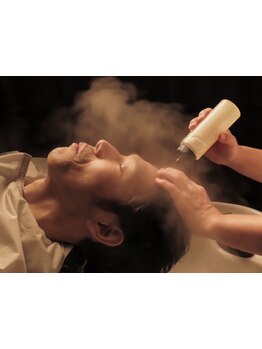 極上のヘッドスパで頭皮ケアとともに心と身体の疲れを癒す♪頭皮環境を整え、髪のお悩みを改善しませんか。