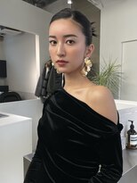 ステン(sten)&nbsp;地毛風カラー/カチモリヘア/タイトヘアアレンジ/お呼ばれヘア