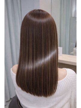 ジーナ 福岡藤崎(Zina) プレミアム艶髪ストレート　システムトリートメント付き