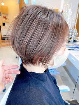 リゼル(LIZEL) ショートボブ/ショート/大人ショート/くびれショート/マッシュ