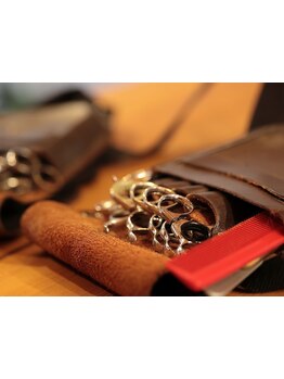 ダメージを最小限に抑え、ナチュラルなストレートヘアを実現します★