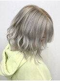 ホワイトボブ★