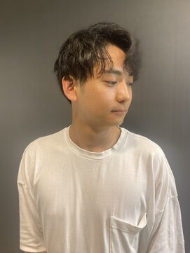 リリー(Lily) くせ毛を活かしてニュアンスパーマ風【理容】品川/理容室/大森