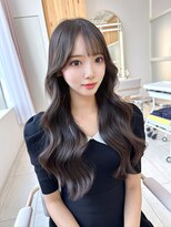 アフロートリノ(AFLOAT Leino)&nbsp;大人可愛いくびれヘア　ヨシンモリ　レイヤーカット顔まわり