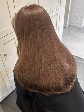 ベレーザシェルト(Beleza scelto) 5902艶髪グレーベージュミルクティーアッシュ韓国レイヤーロング